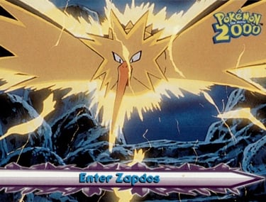 33 Enter Zapdos Topps Pokémon The Movie 2000