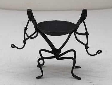 "Handcrafted Wrought Iron Sculpture of Two Tribal Figures with Oil Pot – Front View,Tribal Art-Meant for export"