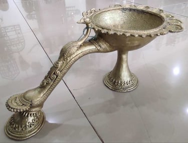"Large handcrafted brass oil lamp for traditional worship and temple decor-For international dispatch"