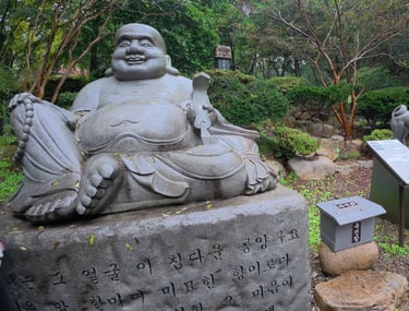Buddha sculpture