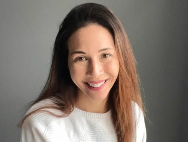 dr nicole rowe headshot