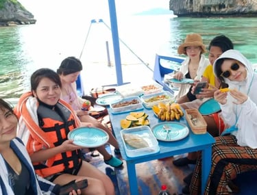 El Nido Palawan privat Island Hopping Tour