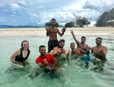 Overnight beach camping between El Nido and Coron – bonfire, stars, and island life