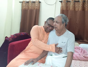 Swami Probuddhananda met Sri Bhagavan