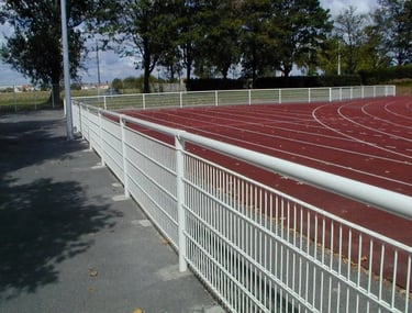 main courante habillée de stade