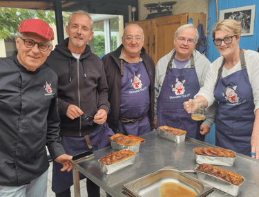 un groupe de participant à l'atelier pâté en croûte