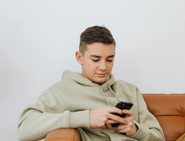 Teen-phone-ChildParent.care