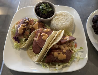 Las Brasas Costa Rican restaurant Gallo de Salchichón - sausage tacos