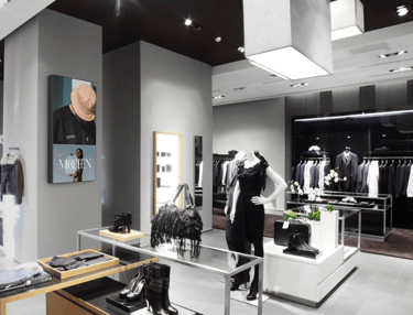 Narrow Bezel Android Advertising Displays