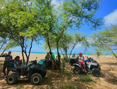 Aluguer de moto4 na ilha do Maio Cabo Verde com Big Game Maio