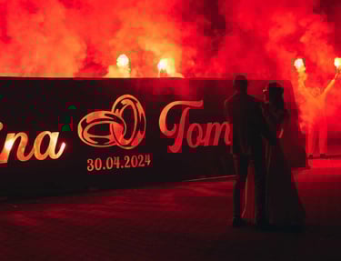baner weselny z imionami nowozencow folia podświetlana pirotechniką