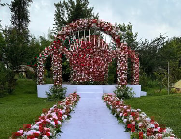 Stage decoration outdoor for wedding