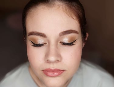 Egyszerűbb Alkalmi smink Vesuprém