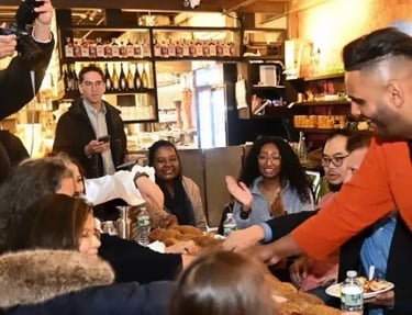 Abdul Elenani serves free shabbat dinner at palenstinian restaurant