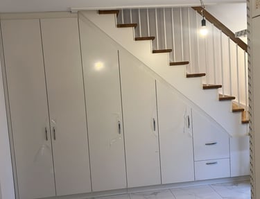 The Stair Niche Storage