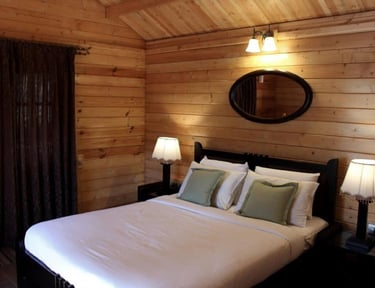 Bedroom in a mountain homestay in Chikmagalur