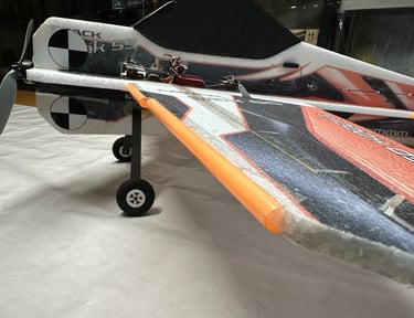 Twisted Hobbies Crack Yak round leading edge straws 