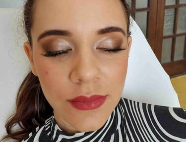 Erősebb Alkalmi smink Veszprém