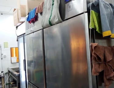 jasa service kulkas, mesin cuci, freezer, dan chiller yang berbasis di Sleman dan melayani juga Kota