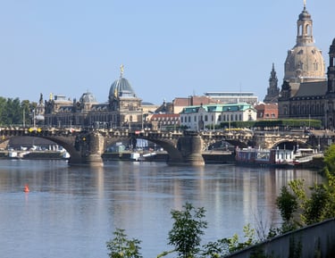 ssPanoramic view of the Dresden skyline with its iconic baroque architecture and Elbe river.