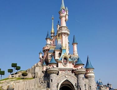Castillo Bella Durmiente en el Disneyland Park en Disneyland París