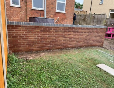 Brick garden wall built in Worcester by B R Building and Landscapes