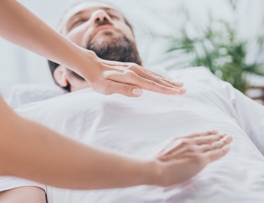 man-receiving-reiki
