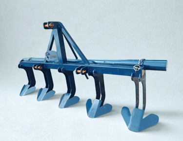 Arado para Cama de Aviários Cecato