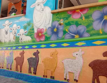 Art Graffiti junto a zócalo en Guatapé