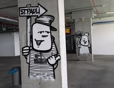 Street art graffiti in Green Bunker St. Pauli Hamburg / Street Art Graffiti im Grünen Bunker St. Pauli Hamburg