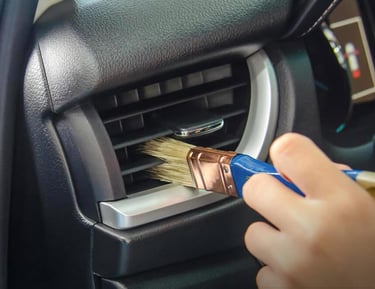 Cleaning Toyota AC Vents