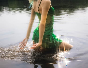 dreamy senior portrait, crockett park, northern virginia