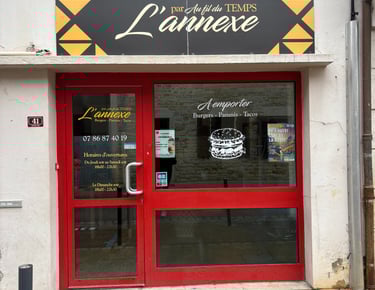 vitrine du restaurant l'annexe à Marboz