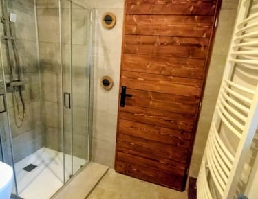 salle de bain vue montagne