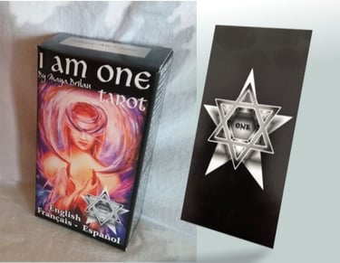 Tarot deck of cards I Am One by Maya Britan English French Spanish 5 and 6 pointed stars on a card