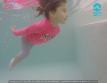natacion para bebés y niños pequeños en Mérida Yucatán Mexico 