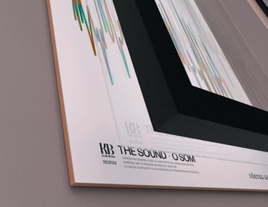 Quadro decorativo com moldura branca, impressão em vinil e arte personalizada inspirada na bauhaus