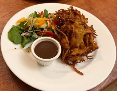 Onion Bhaji and side salad with dip