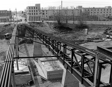 Construction of parking garage along Market Street