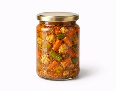 Mixed vegetable pickle preserved in traditional spices and oil for bulk supply