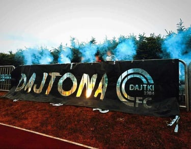 transparenty stadionowe pirotechnika folia pirotechniczna