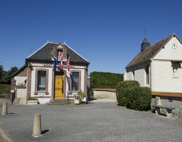 Photo de la mairie de Saint-Laurent-des-Bois 27220 - ATZ Diagnostic Immobilier