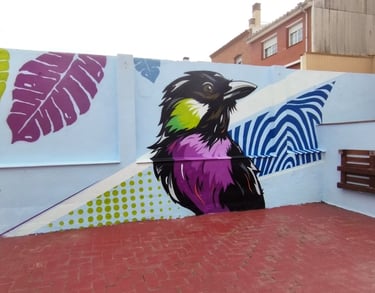 mural escuela pájaros abstracto colores