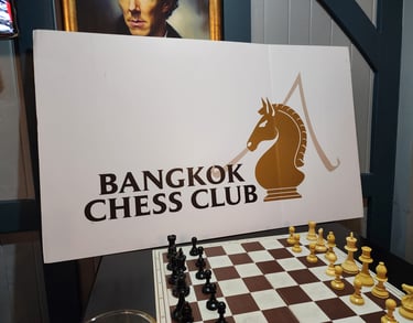Bangkok Chess Club at the Royal Oak Bar