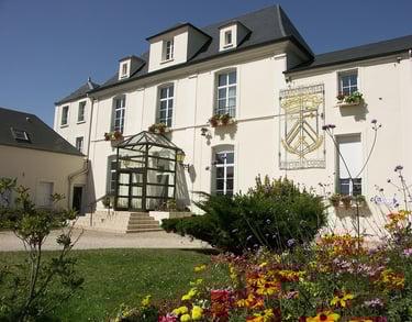 Photo de l'hôtel de ville de Magnanville 78200 - ATZ Diagnostic Immobilier