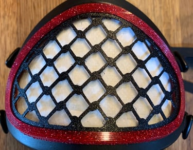 flo-10: Flomask with Netting decoration