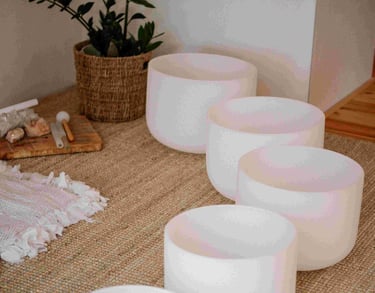singing bowls Klangschalen