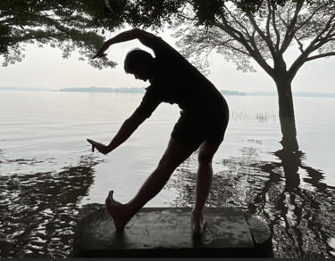 yoga and dance workshops 