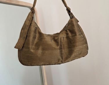 transformation de vêtement en sac