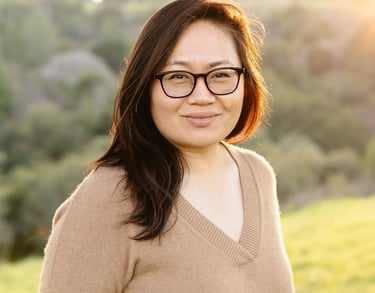 Helen H. Lee Social Media Strategy Consultant
